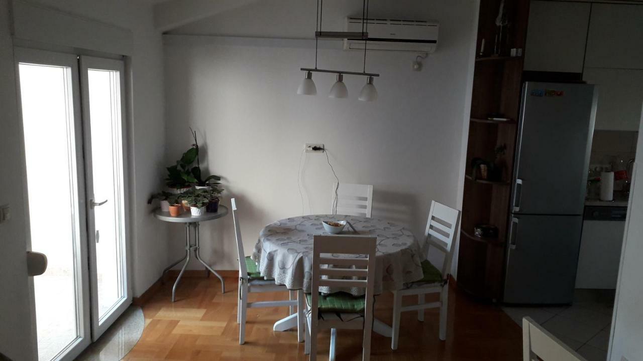 Apartmani Zilic ドゥギ・ラット エクステリア 写真